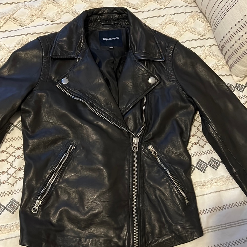Madewell leather jacket size small